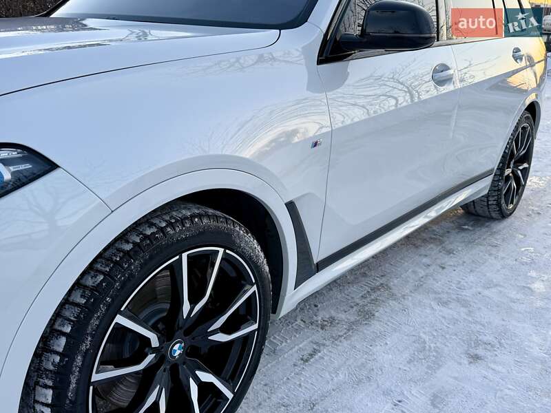 Позашляховик / Кросовер BMW X7 2022 в Києві фото 44 Позашляховик / Кросовер BMW X7 2022 в Києві