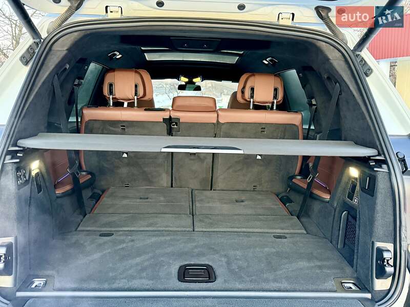 Позашляховик / Кросовер BMW X7 2022 в Києві фото 82 Позашляховик / Кросовер BMW X7 2022 в Києві
