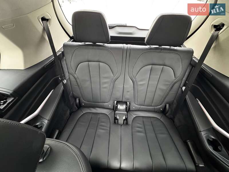 Внедорожник / Кроссовер BMW X7 2019 в Луцке