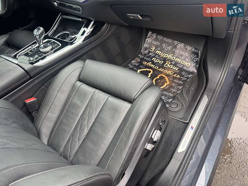 Внедорожник / Кроссовер BMW X7 2020 в Тернополе