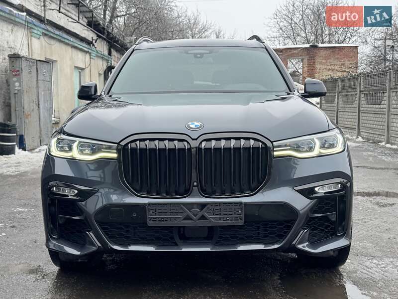 Внедорожник / Кроссовер BMW X7 2020 в Тернополе