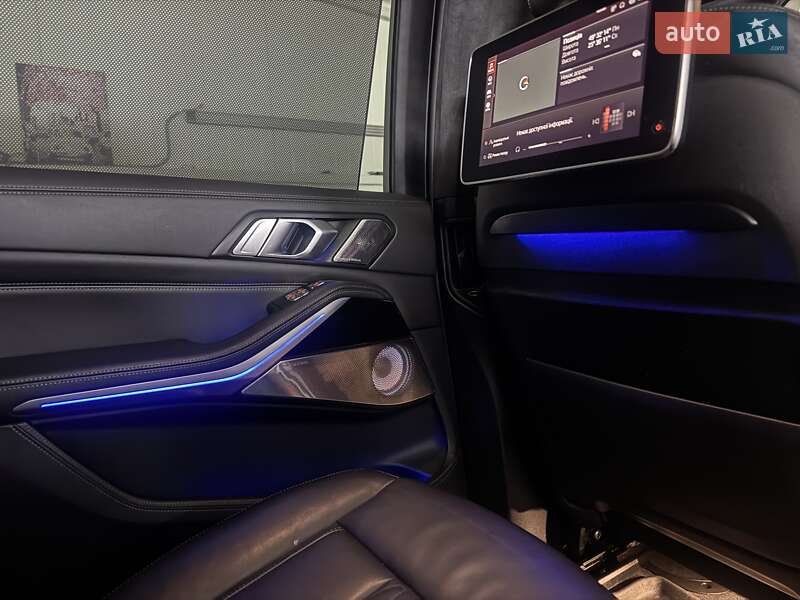 Внедорожник / Кроссовер BMW X7 2020 в Тернополе