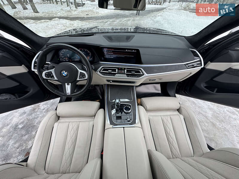 Внедорожник / Кроссовер BMW X7 2020 в Киеве