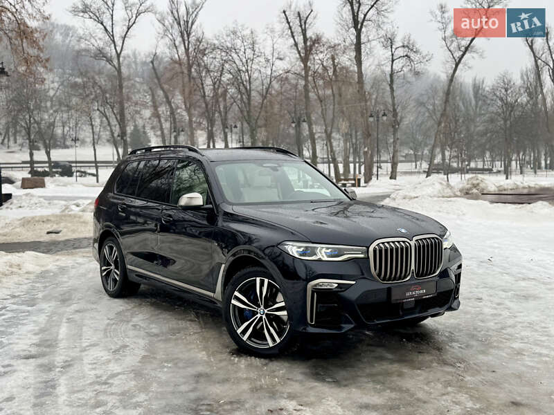 Внедорожник / Кроссовер BMW X7 2020 в Киеве
