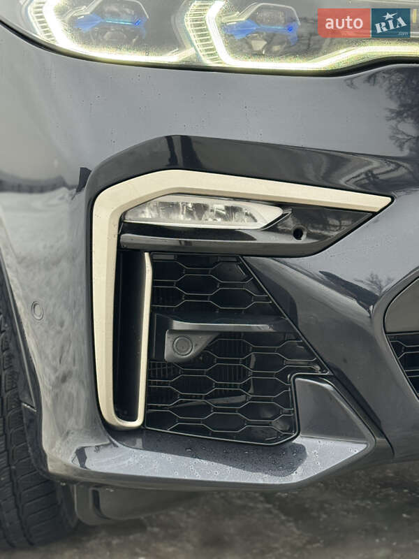 Внедорожник / Кроссовер BMW X7 2020 в Киеве