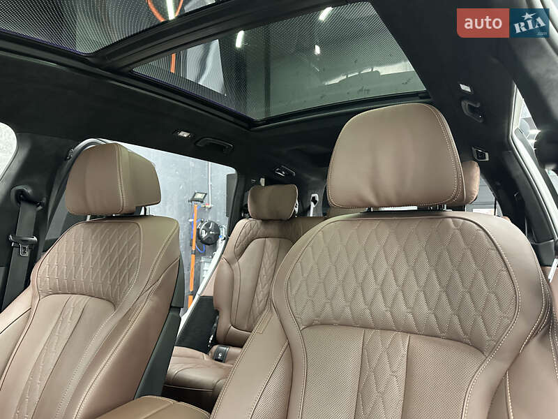 Позашляховик / Кросовер BMW X7 2022 в Києві