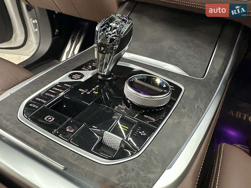 Позашляховик / Кросовер BMW X7 2022 в Києві