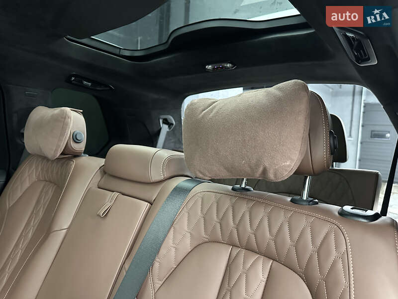 Позашляховик / Кросовер BMW X7 2022 в Києві