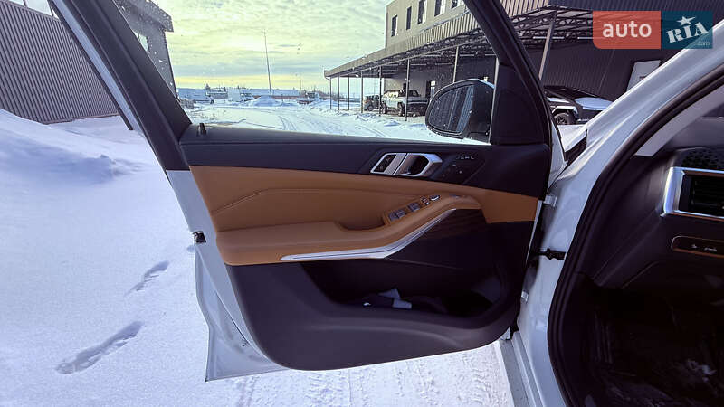 Внедорожник / Кроссовер BMW X7 2024 в Дубно фото 9 Внедорожник / Кроссовер BMW X7 2024 в Дубно