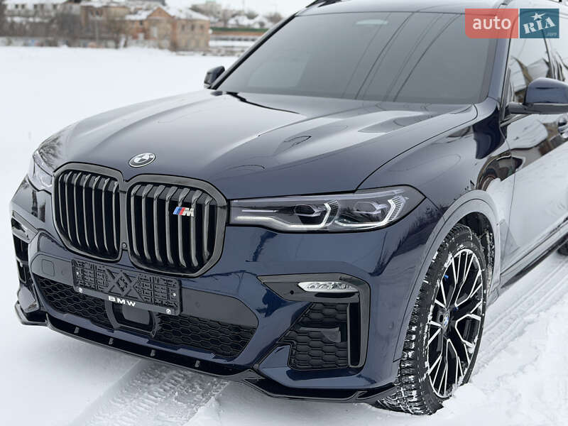 Внедорожник / Кроссовер BMW X7 2020 в Киеве