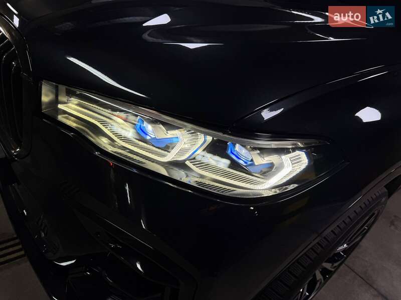 Внедорожник / Кроссовер BMW X7 2022 в Киеве