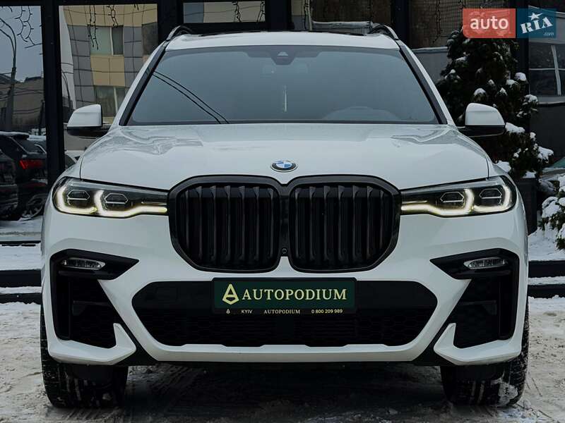 Внедорожник / Кроссовер BMW X7 2022 в Киеве
