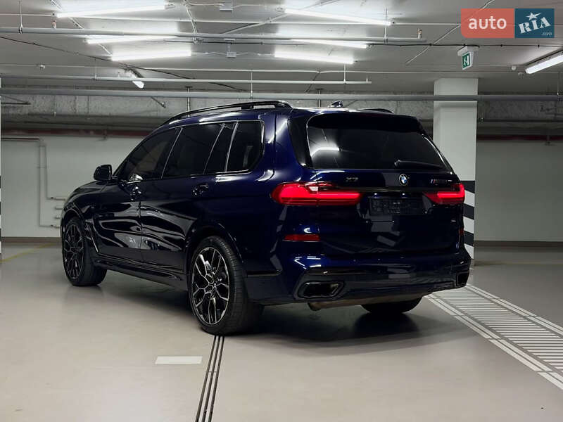 Внедорожник / Кроссовер BMW X7 2020 в Киеве