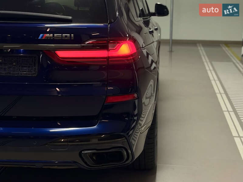 Внедорожник / Кроссовер BMW X7 2020 в Киеве