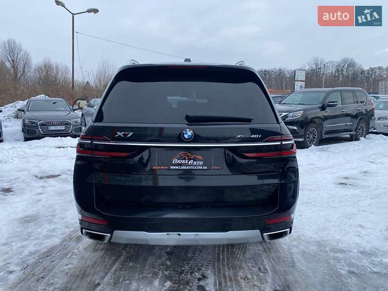 Внедорожник / Кроссовер BMW X7 2023 в Львове
