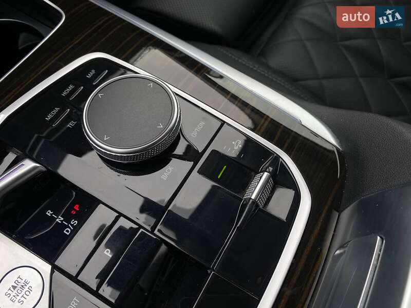 Внедорожник / Кроссовер BMW X7 2023 в Львове