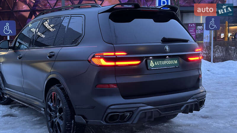 Позашляховик / Кросовер BMW X7 2023 в Києві