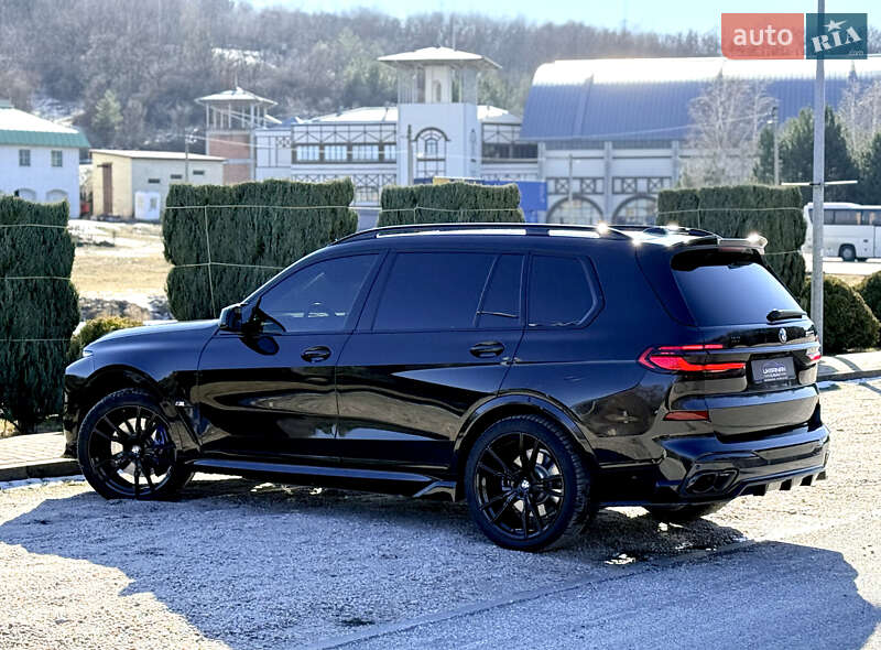 Позашляховик / Кросовер BMW X7 2023 в Дніпрі