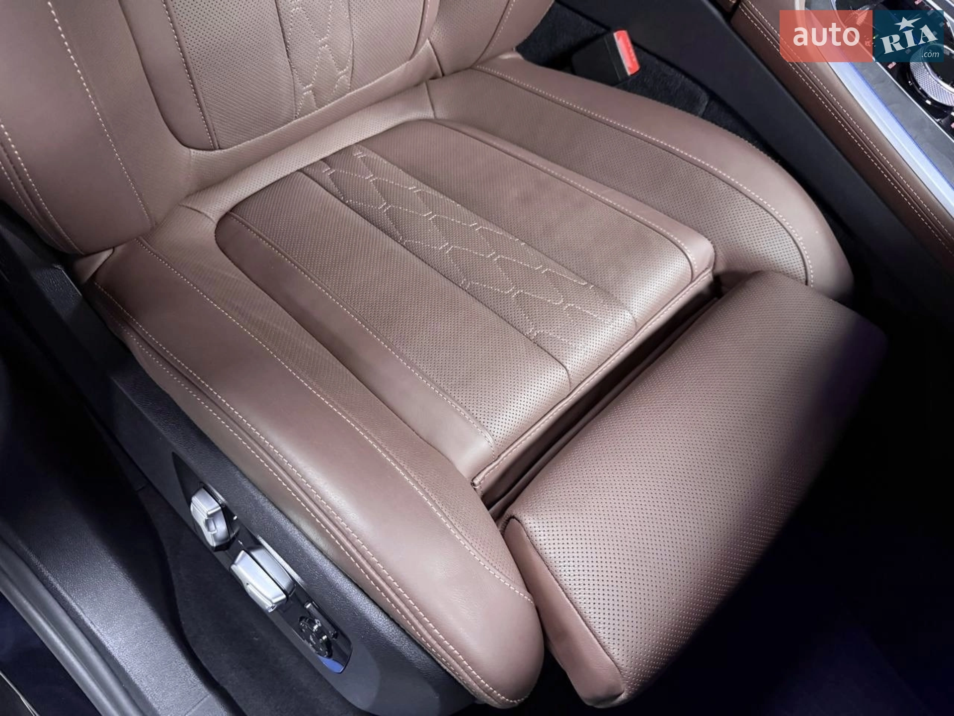 2022 BMW X7 - мініатюра 105