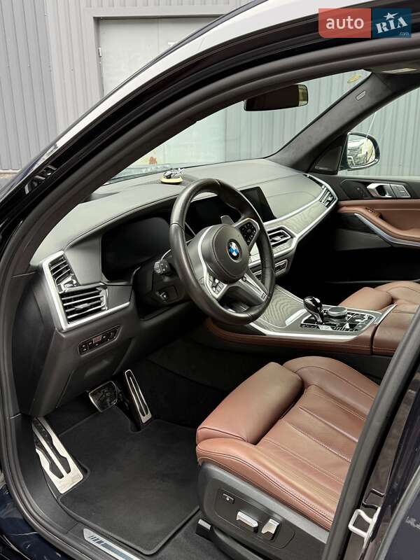 Внедорожник / Кроссовер BMW X7 2022 в Киеве