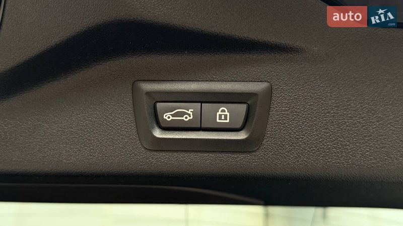 Внедорожник / Кроссовер BMW X7 2021 в Киеве