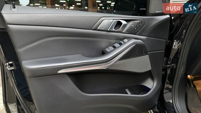 Внедорожник / Кроссовер BMW X7 2021 в Киеве