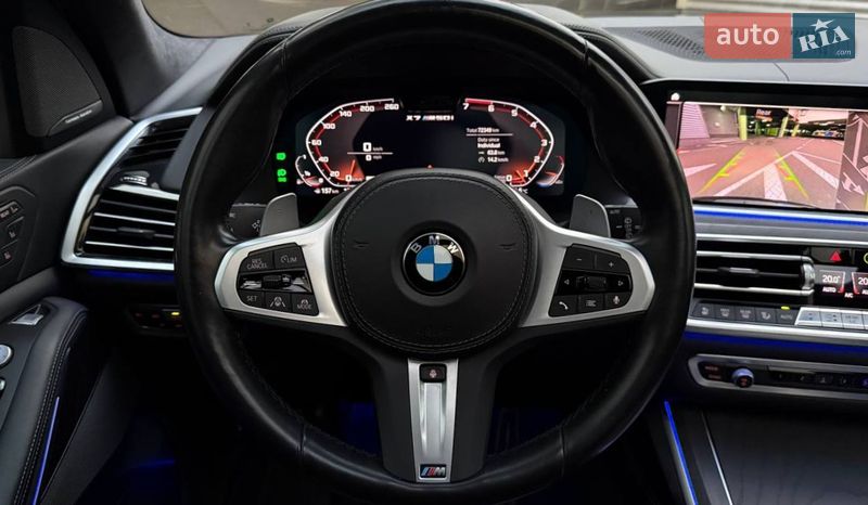 Внедорожник / Кроссовер BMW X7 2021 в Киеве