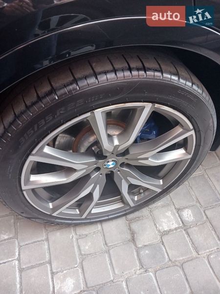 Внедорожник / Кроссовер BMW X7 2020 в Днепре