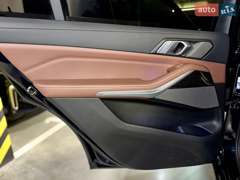 Внедорожник / Кроссовер BMW X7 2020 в Киеве