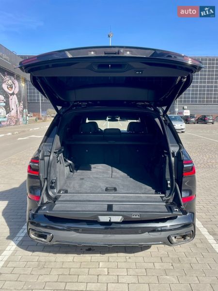 Внедорожник / Кроссовер BMW X7 2022 в Луцке