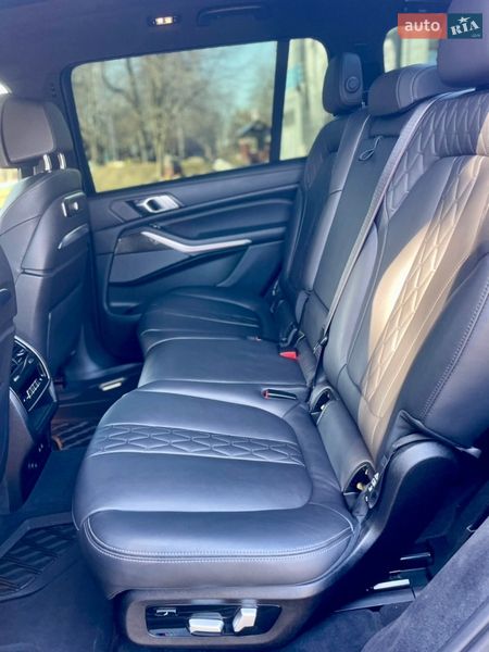 Внедорожник / Кроссовер BMW X7 2022 в Луцке