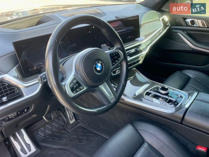 Внедорожник / Кроссовер BMW X7 2022 в Луцке