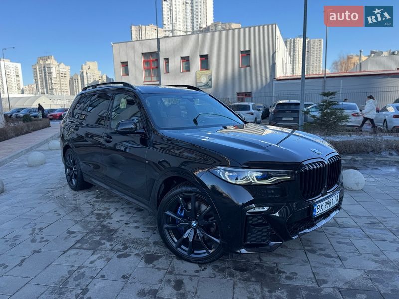 Внедорожник / Кроссовер BMW X7 2021 в Киеве