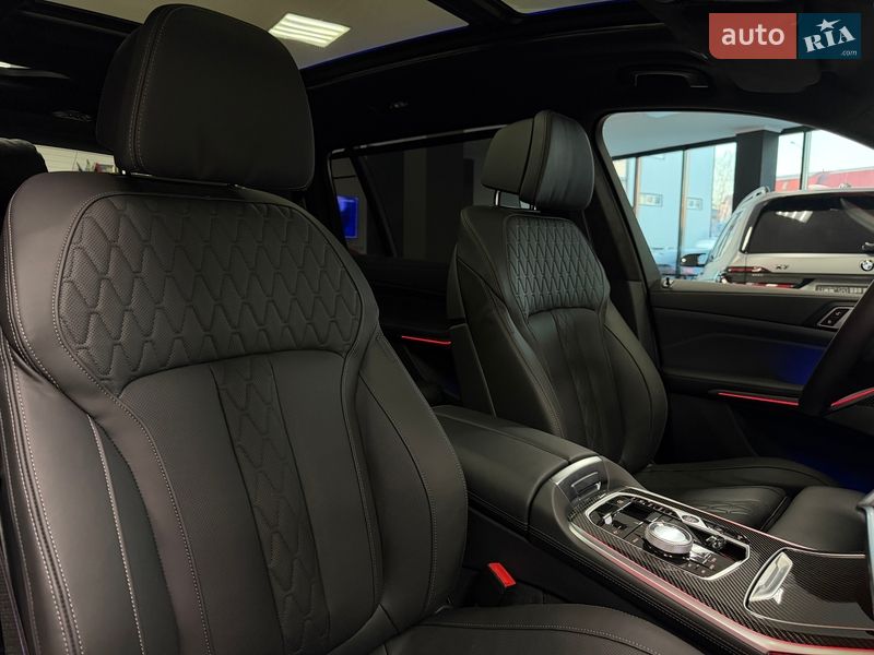 Позашляховик / Кросовер BMW X7 2025 в Тернополі