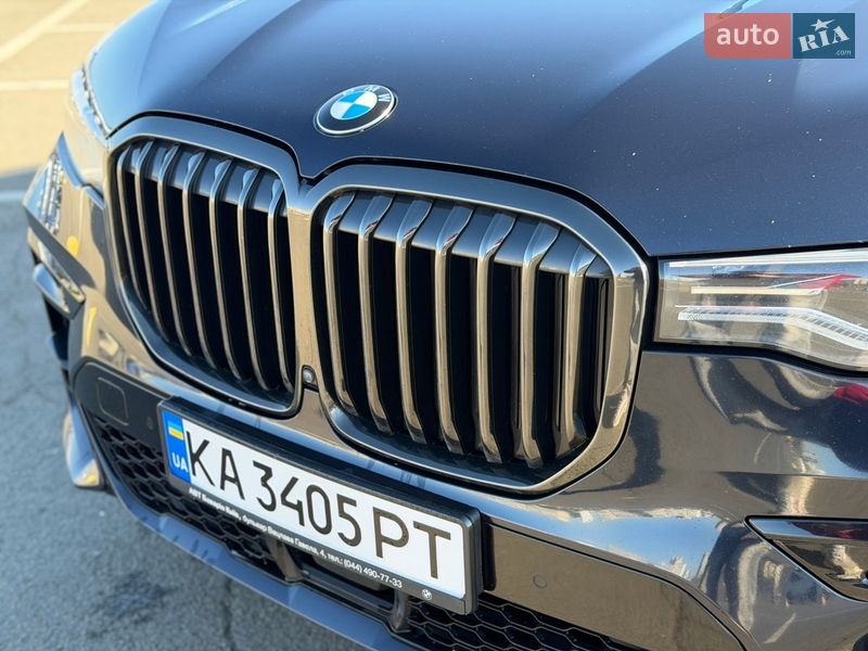 Позашляховик / Кросовер BMW X7 2021 в Києві