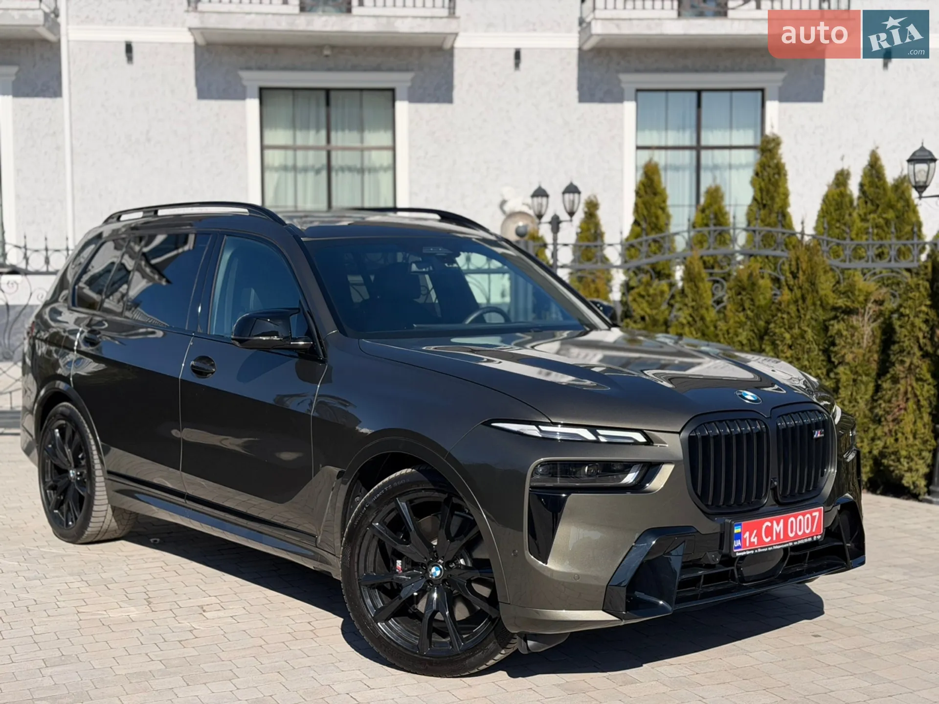 2024 BMW X7 - фото 1