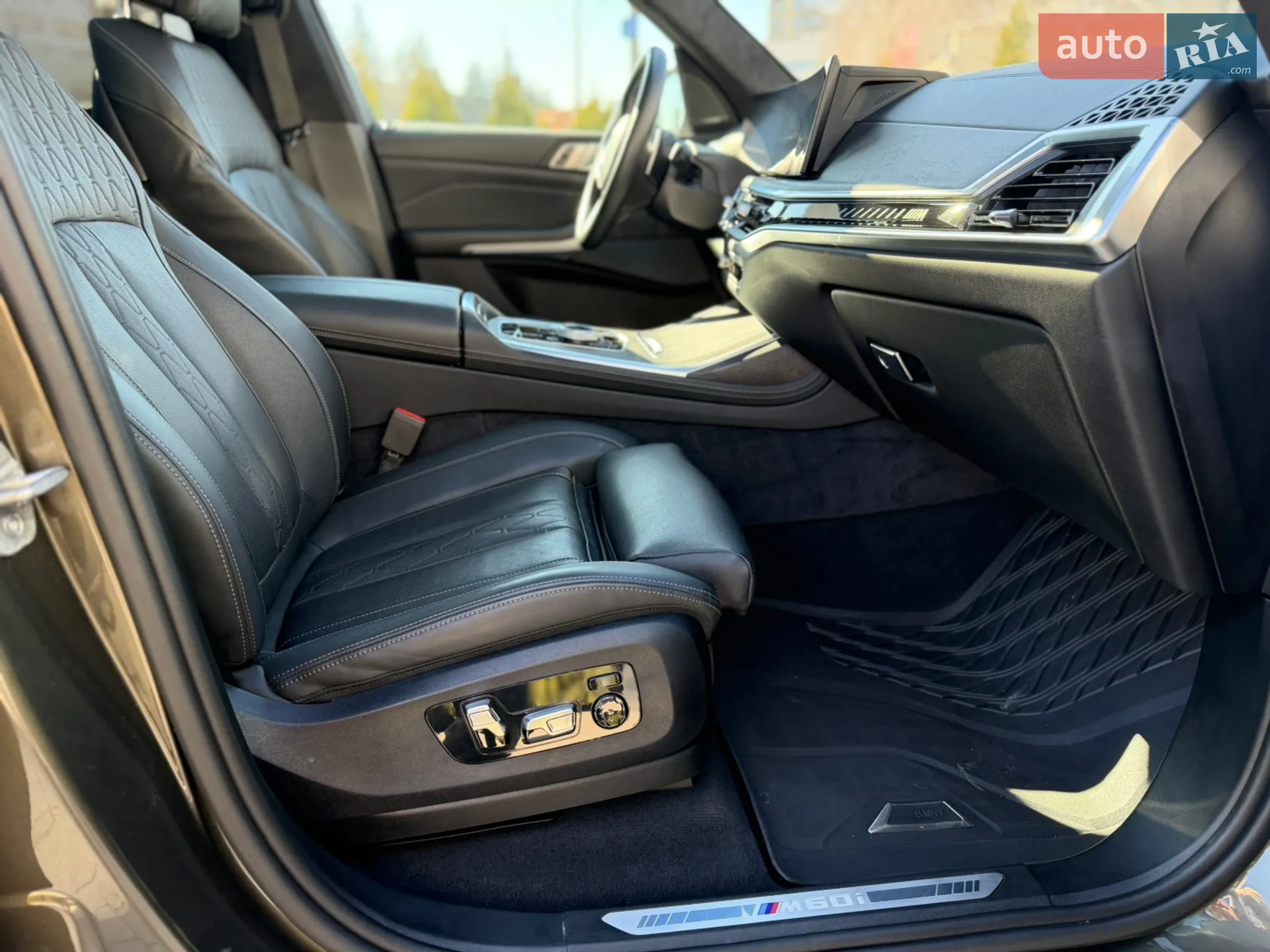 2024 BMW X7 - мініатюра 70