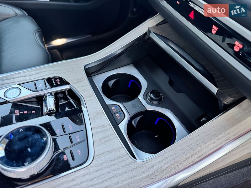 Внедорожник / Кроссовер BMW X7 2024 в Виннице
