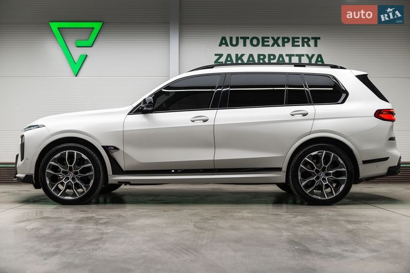 Позашляховик / Кросовер BMW X7 2023 в Мукачевому фото 8 Позашляховик / Кросовер BMW X7 2023 в Мукачевому