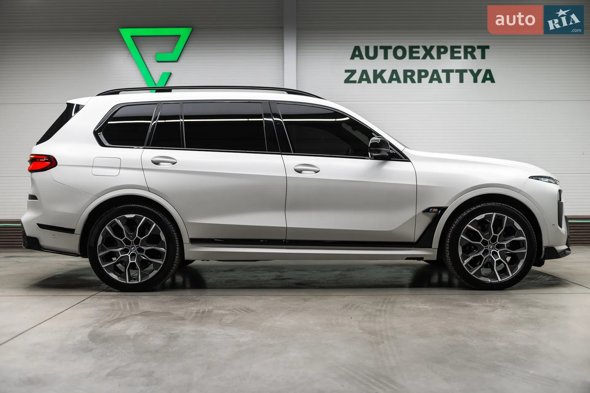2023 BMW X7 - мініатюра 12