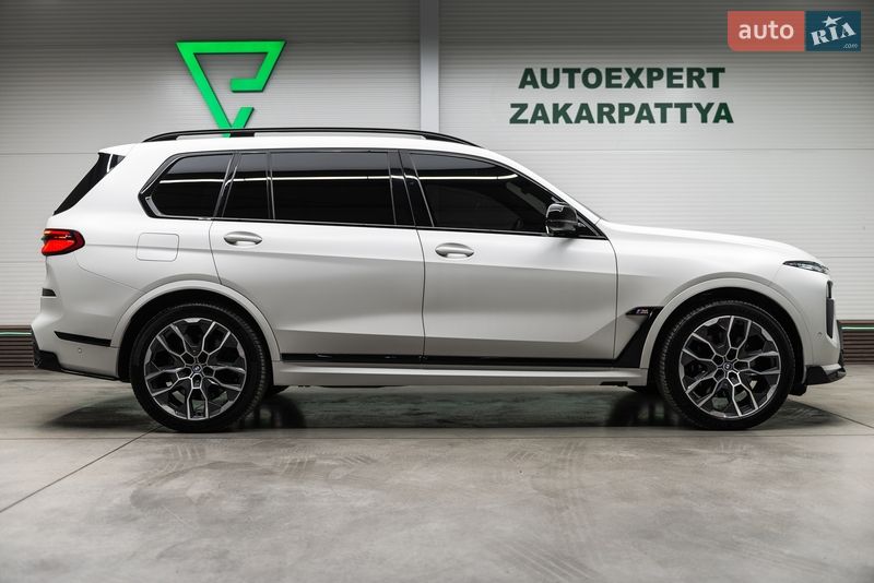 Позашляховик / Кросовер BMW X7 2023 в Мукачевому фото 12 Позашляховик / Кросовер BMW X7 2023 в Мукачевому