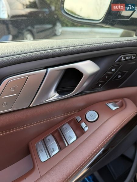 Внедорожник / Кроссовер BMW X7 2020 в Львове