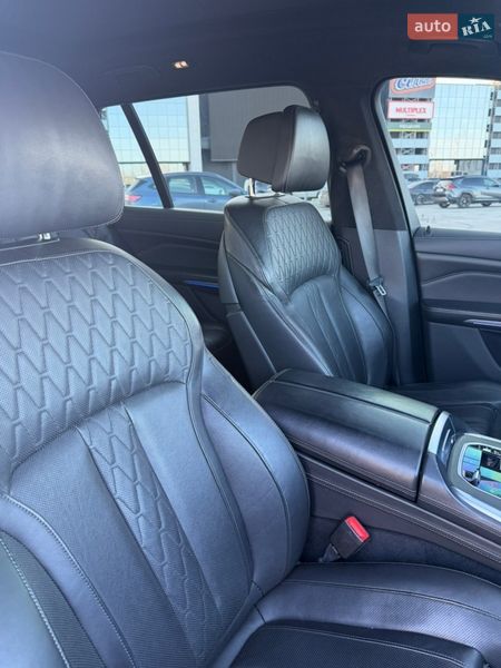 Позашляховик / Кросовер BMW X7 2020 в Києві