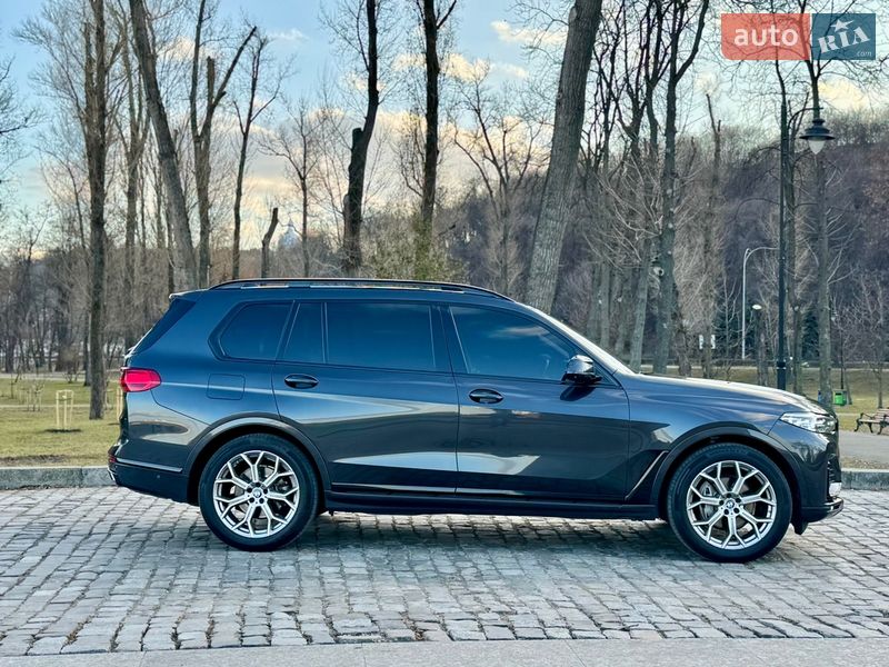 Позашляховик / Кросовер BMW X7 2020 в Києві
