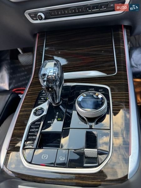 Позашляховик / Кросовер BMW X7 2020 в Києві