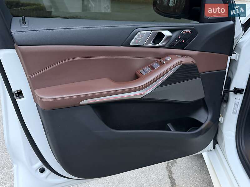 Позашляховик / Кросовер BMW X7 2022 в Києві