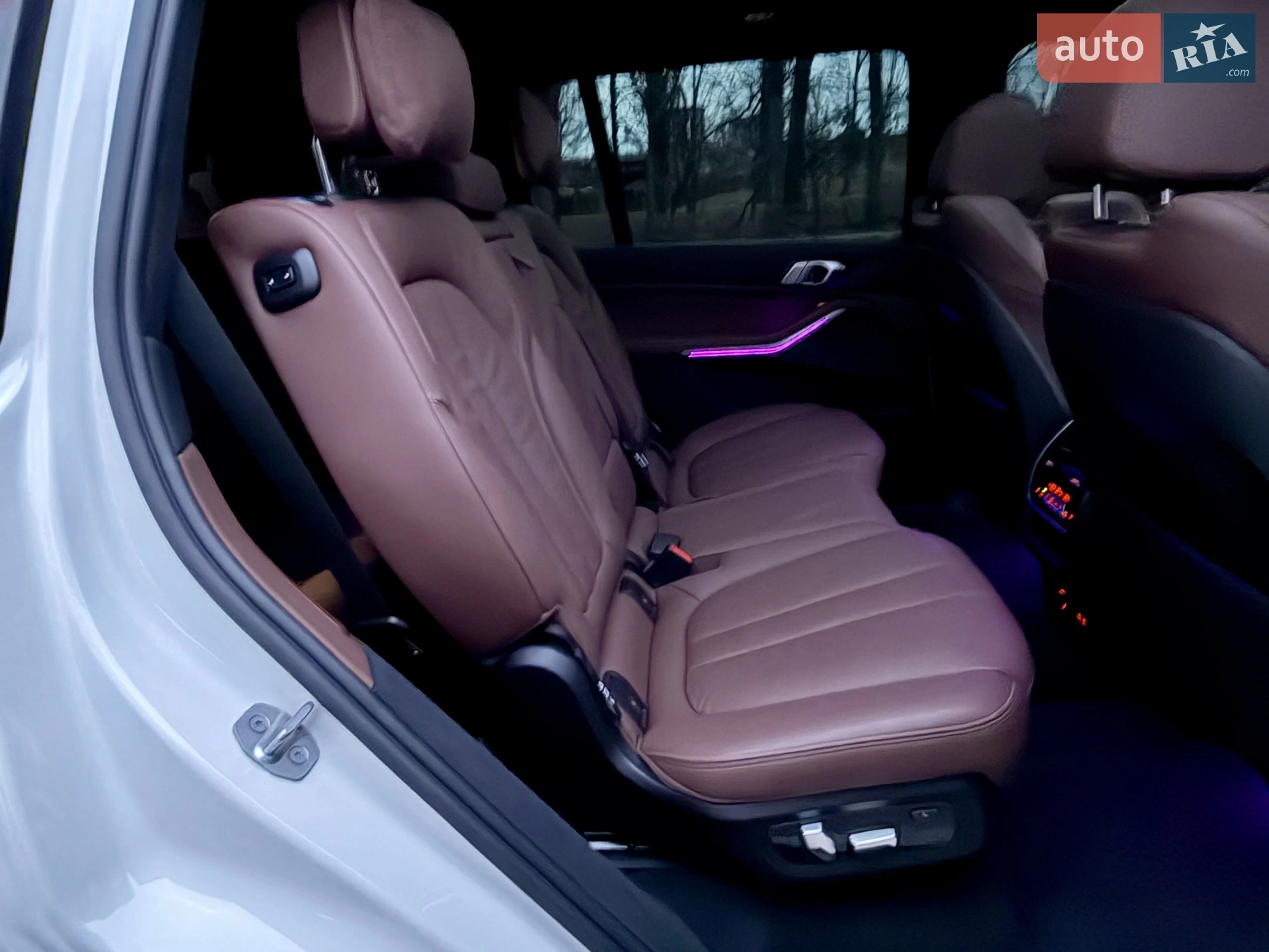 2022 BMW X7 - мініатюра 93