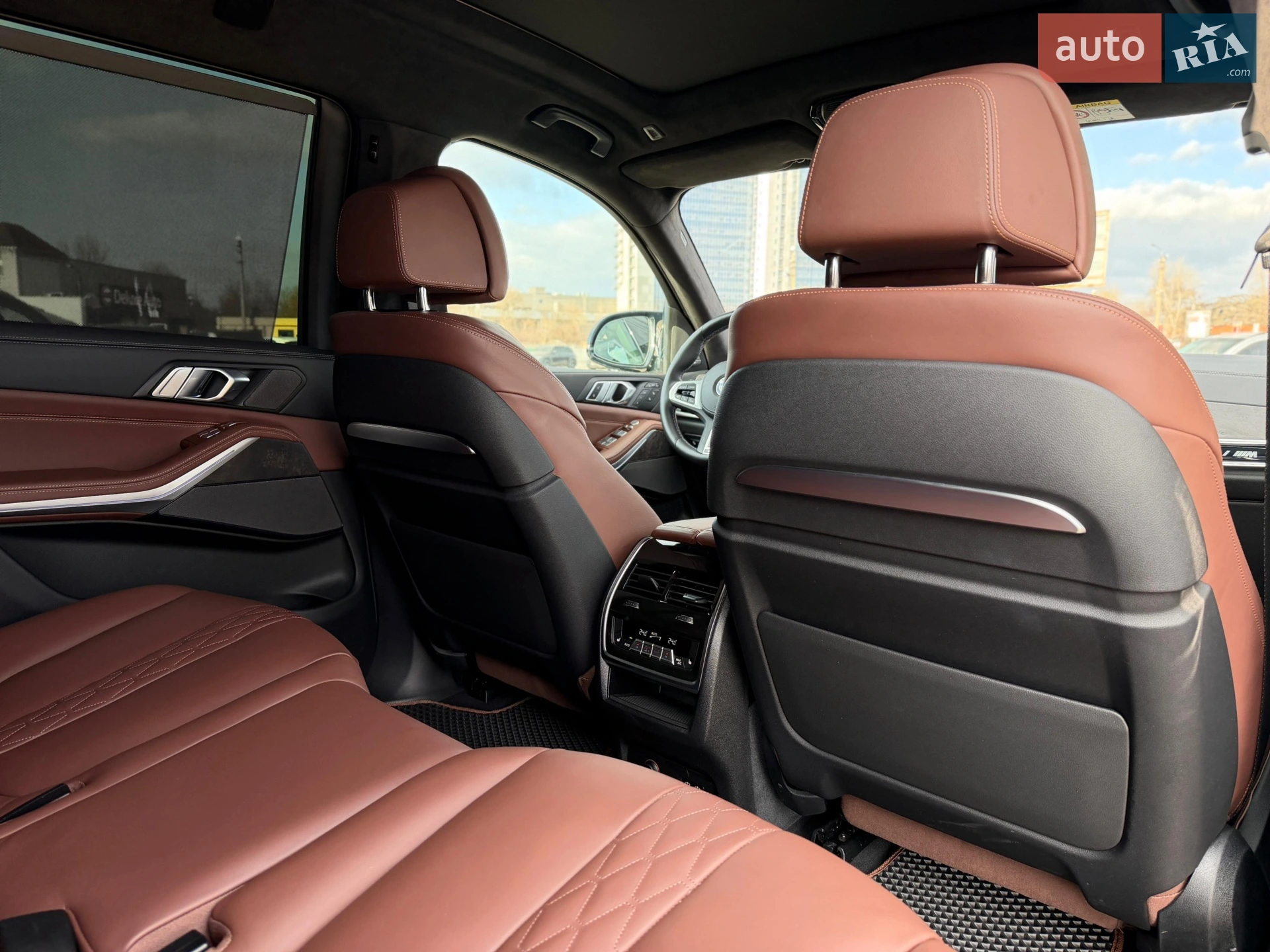 2024 BMW X7 - мініатюра 82