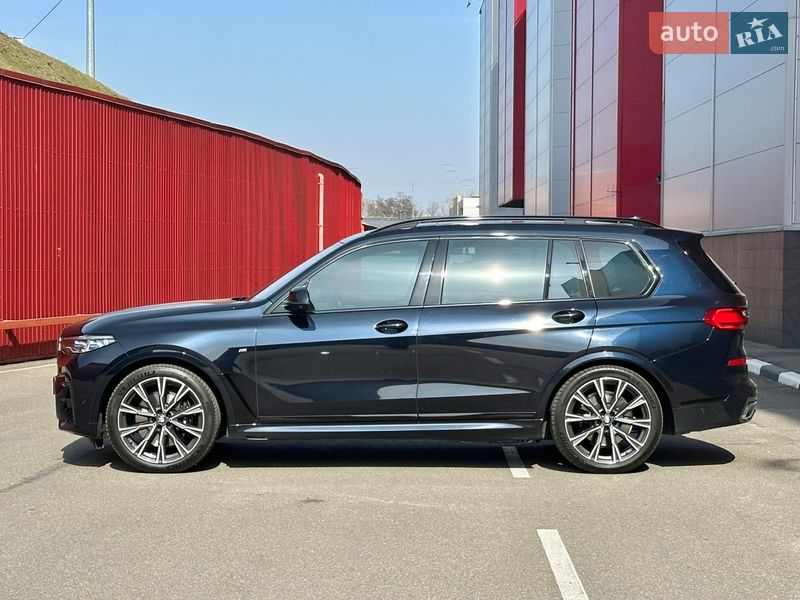 BMW X7 2022
