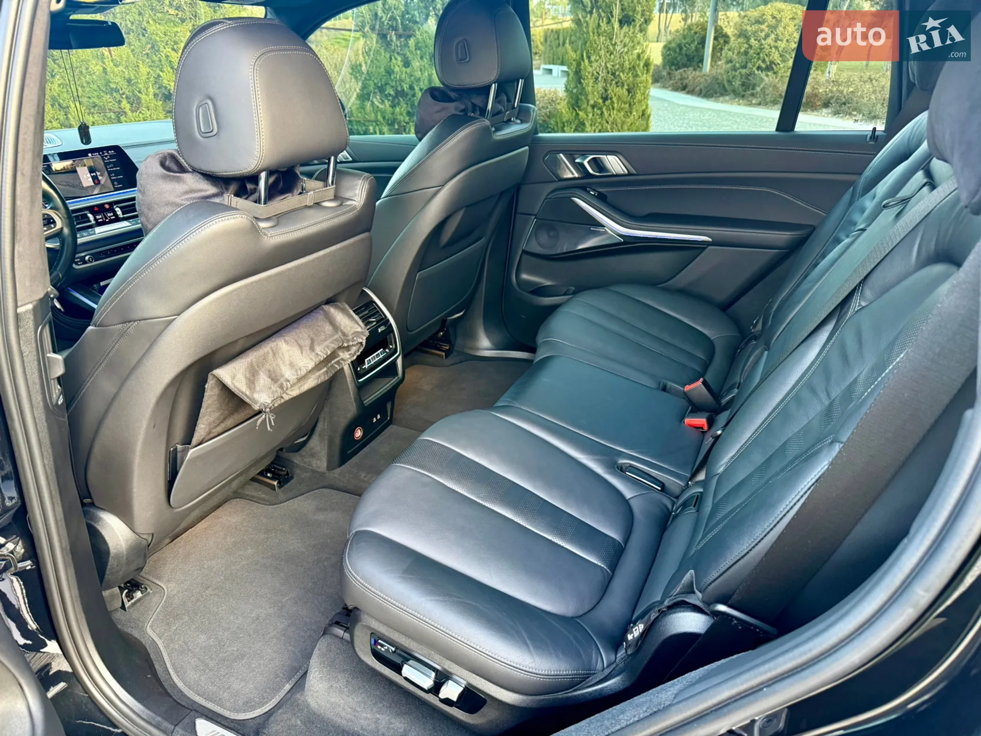 2022 BMW X7 - мініатюра 19